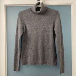 Gray 100% Cashmere Turtleneck XS